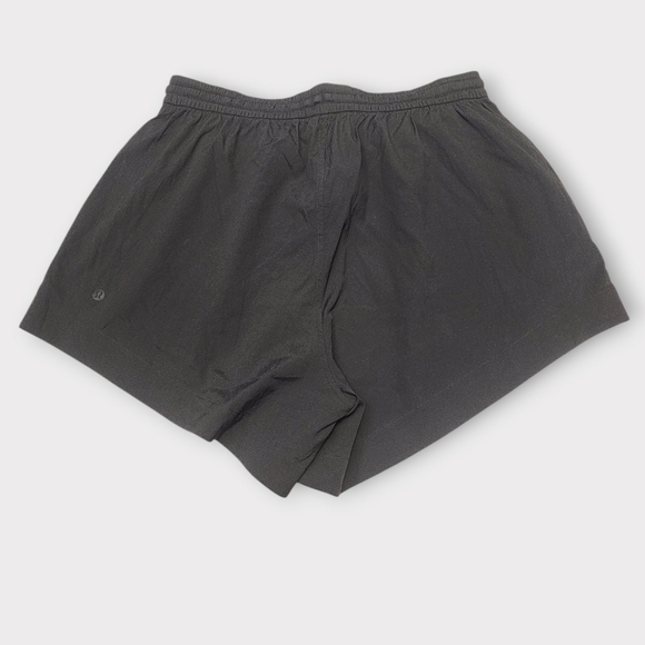 Size 8 - Lululemon New Rituals Short 5" - Picture 3 of 3